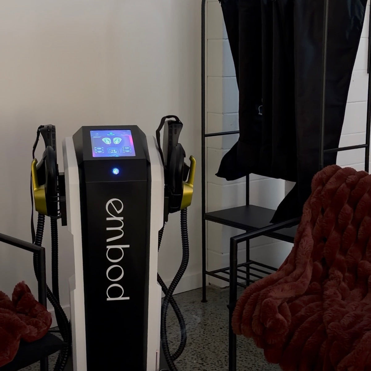 Guests using Embod equipment during a social studio experience